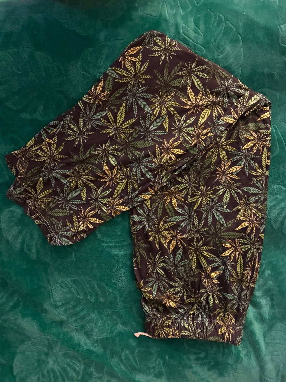 Brief insanity weed pants size XL sorry I’m stoned pajama pants. With marijuana